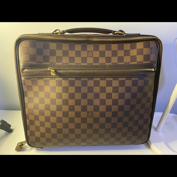 Other - Louise Vuitton laptop bag